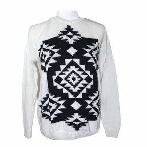 FOREVER21 Black White Aztec Tribal Sweater